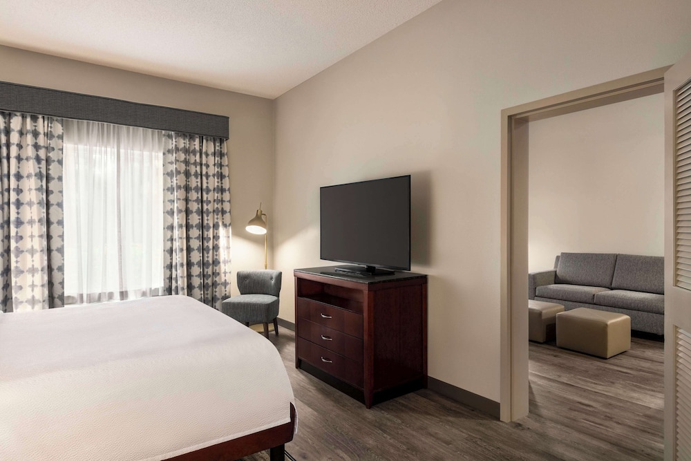 Hilton Garden Inn Fort Myers Airport FGCU - photo 10