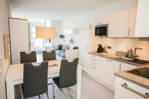 Ferienwohnung Sunshine Beachhouse 111 — 4-Star Luxury Hotel in Scharbeutz, Germany