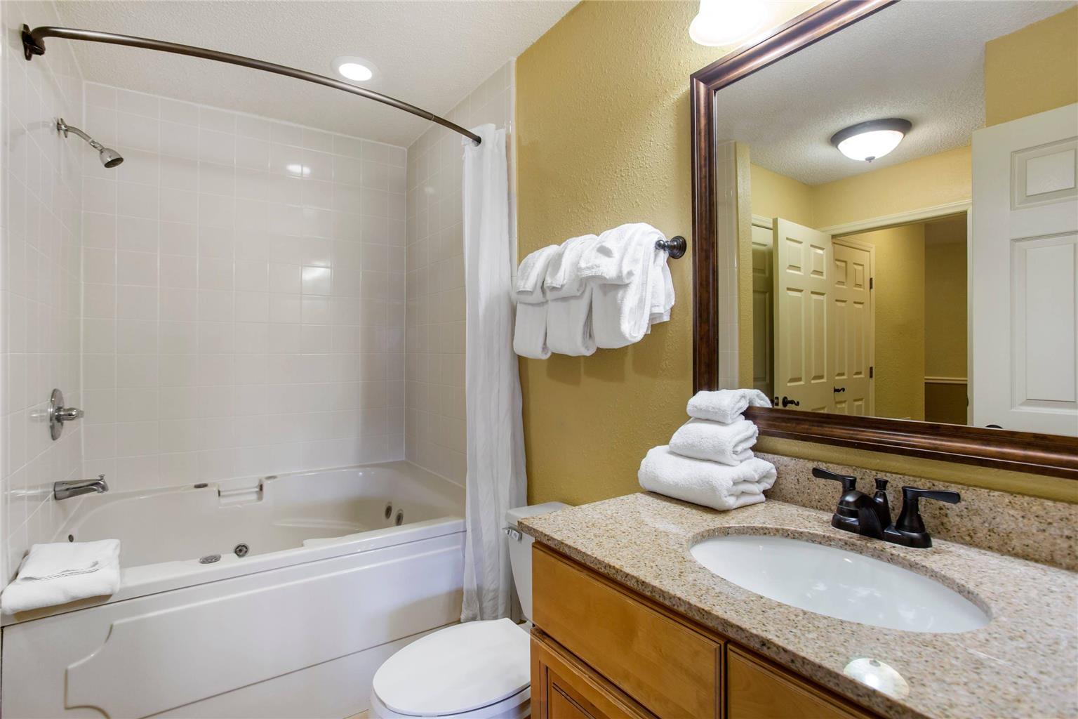 Bluegreen Vacations Blue Ridge Village an Ascend Collection Resort - photo 7