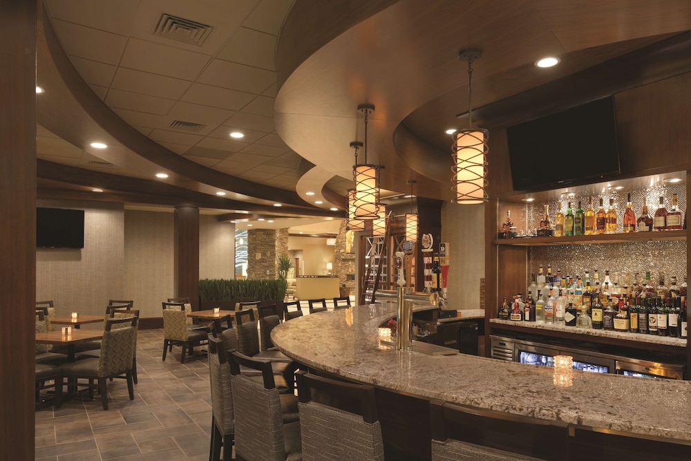 Embassy Suites Saratoga Springs - photo 30