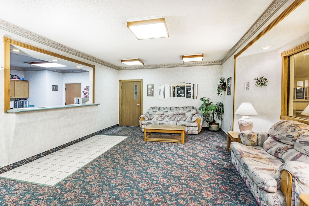 Super 8 by Wyndham Willcox - photo 20