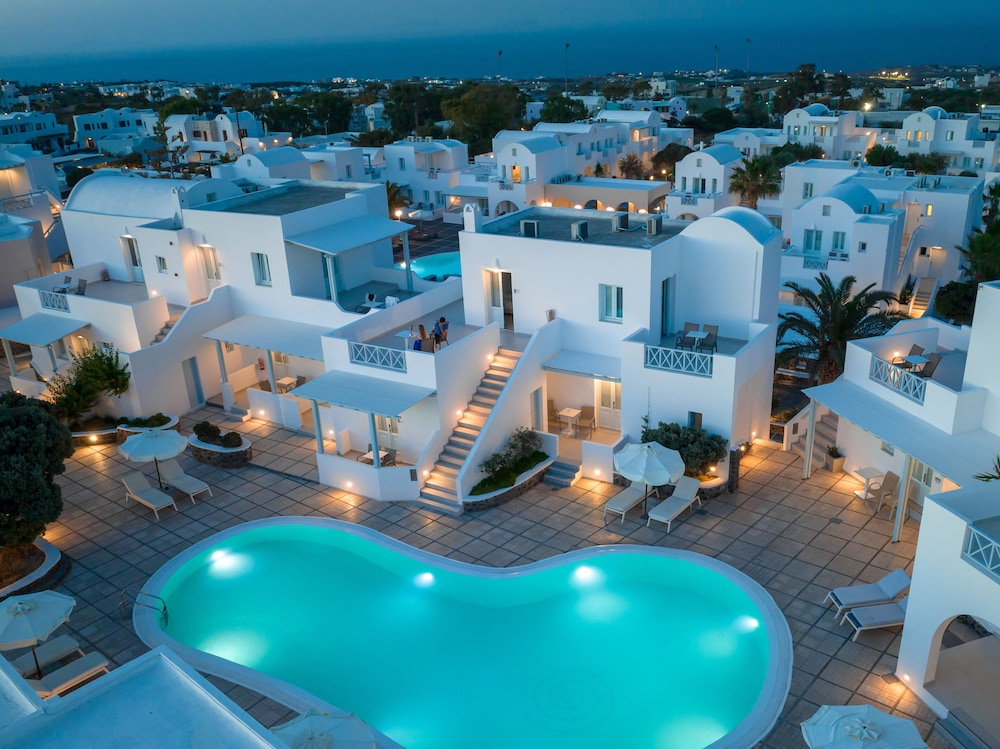 El Greco Palace & Spa in Fira, Greece