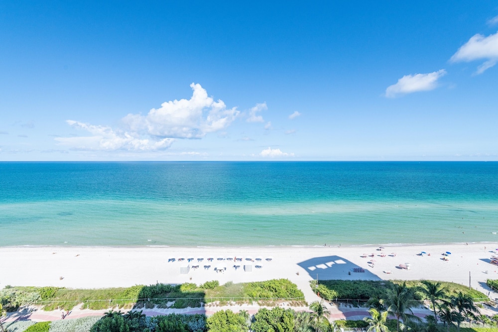 Churchill Suites Monte Carlo Miami Beach - photo 155