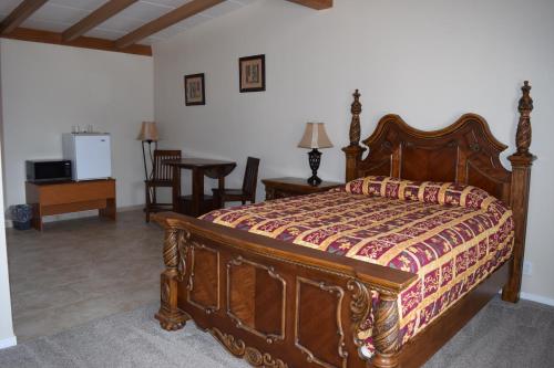 Butterfield Stage Motel — hotel in Deming