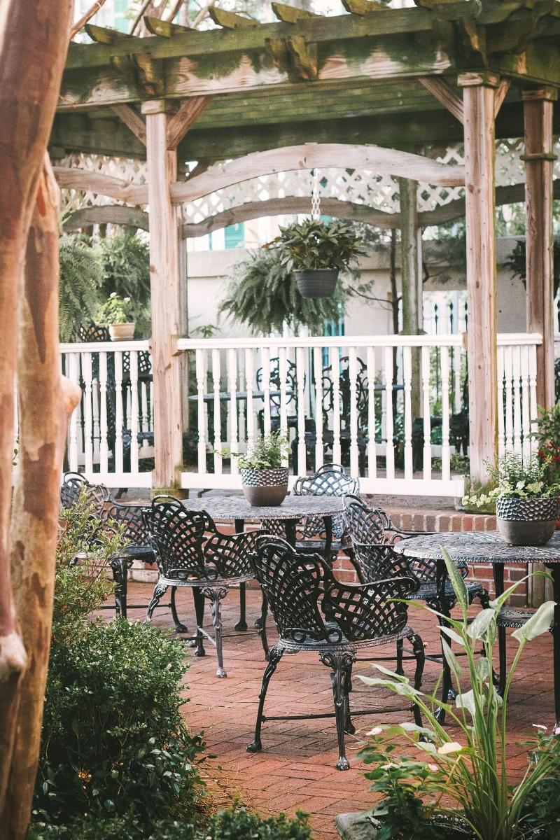 The Presidents Quarters Inn - photo 11