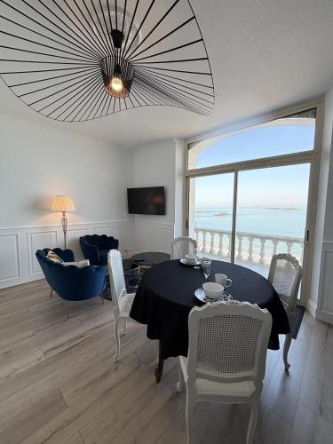 Villa Ker Eole Vue Mer — 4-Star Luxury Hotel in Dinard, France
