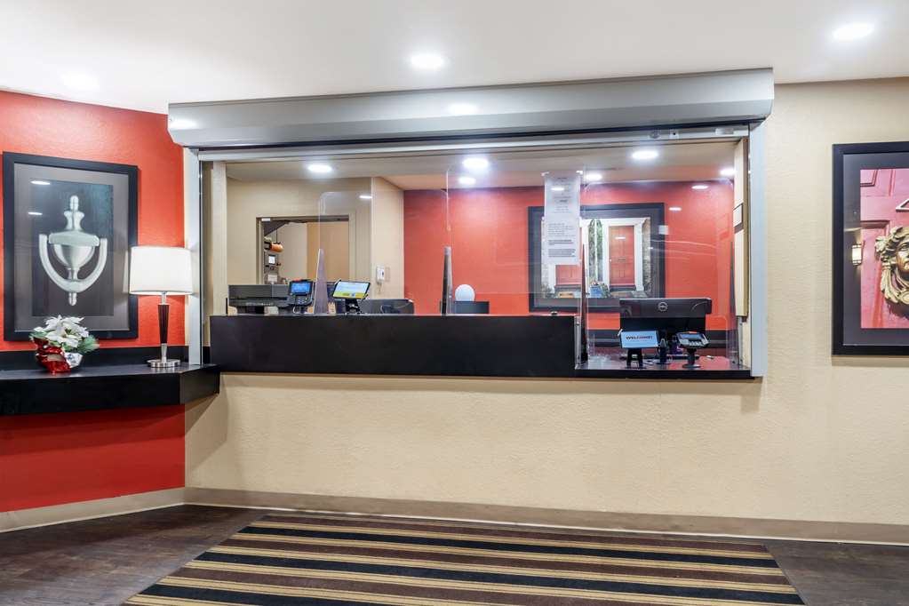 MainStay Suites Chicago Hillside - photo 10