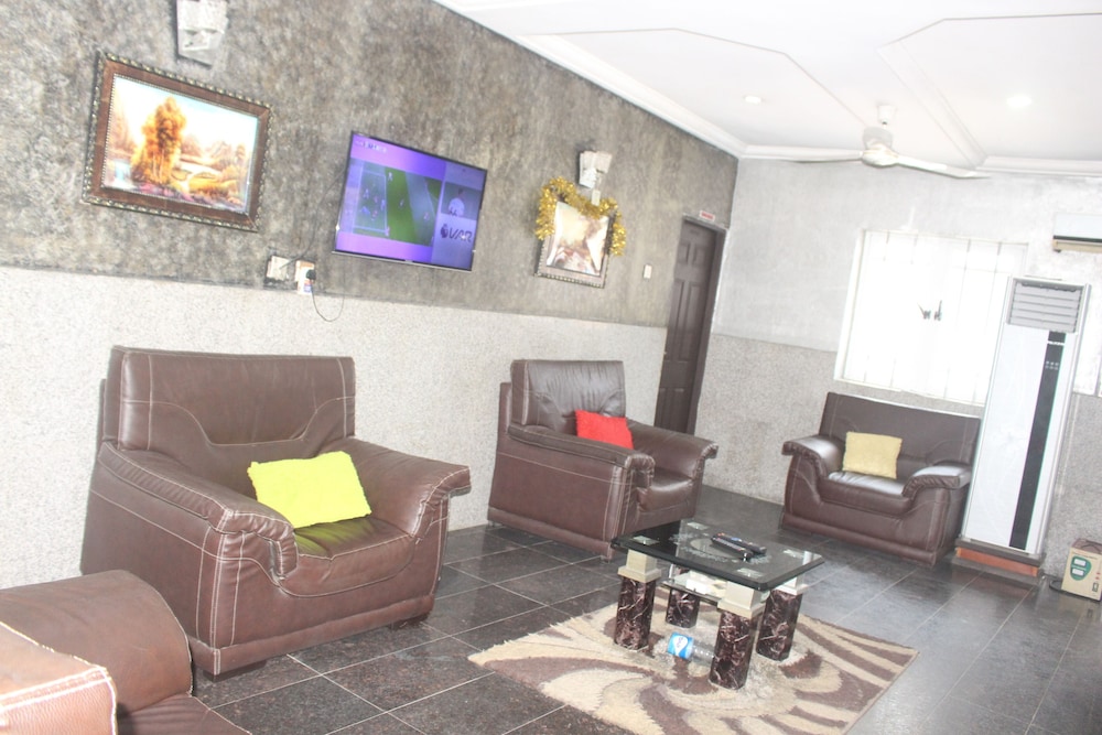 De Milton Hotel and Suites in Uyo, Nigeria