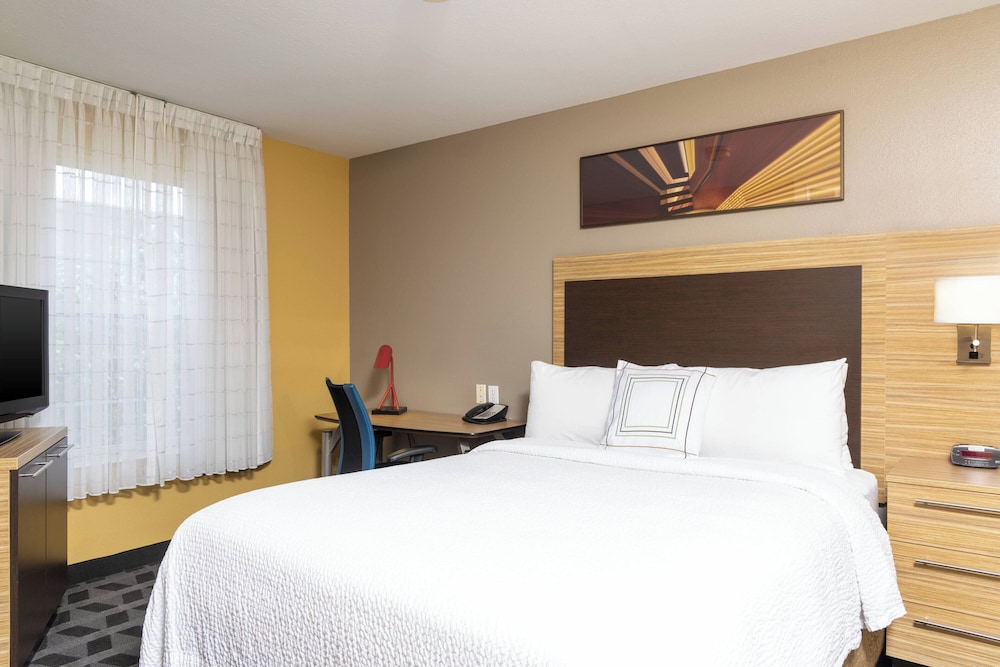 Towneplace Suites by Marriott East Lansing - photo 7