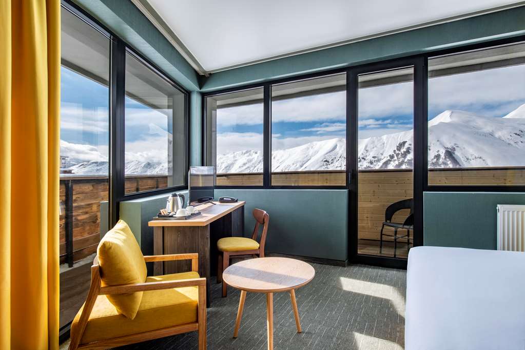 Best Western Gudauri Family Room