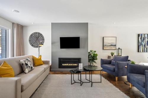 Condos Kamik Tremblant by Manitonga — 4-Star Luxury Hotel in Mont-Tremblant, Canada