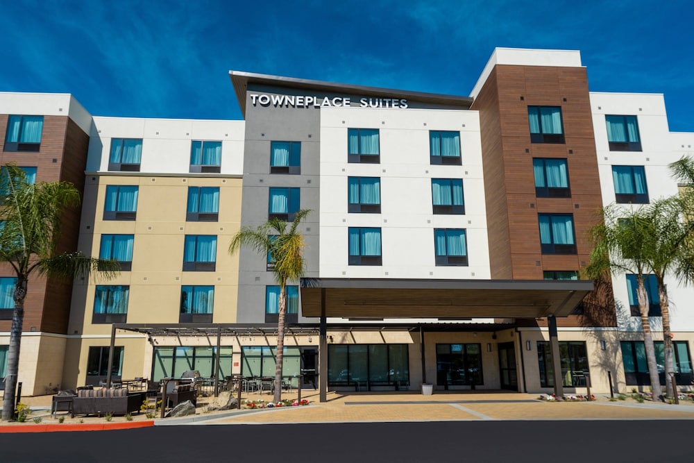 TownePlace Suites by Marriott Irvine Lake Forest - photo 38