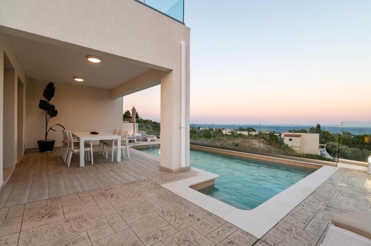 Villa Oriens — 4-Star Luxury Hotel in Rodos, Greece