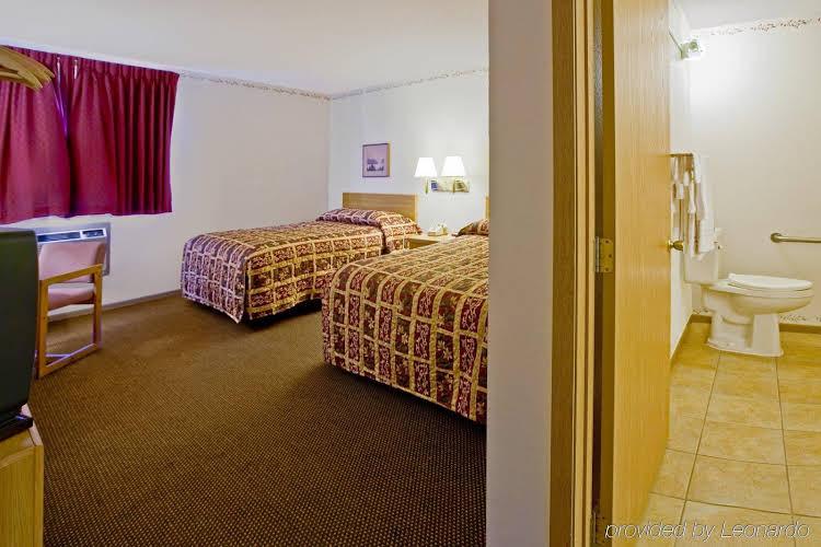712 Inn - photo 14