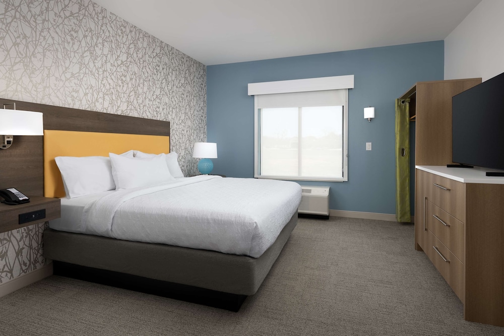 Home2 Suites by Hilton Flower Mound Dallas - photo 10