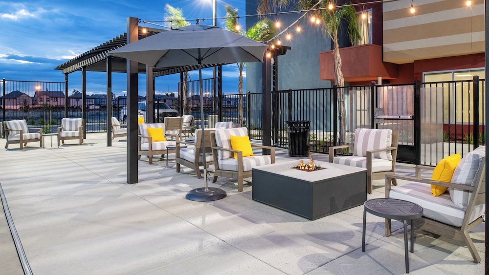 Fairfield Inn & Suites By Marriott Stockton Lathrop - photo 23