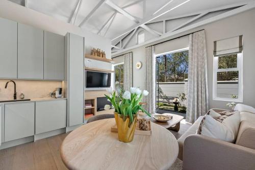The Olive Cottage in Constantia