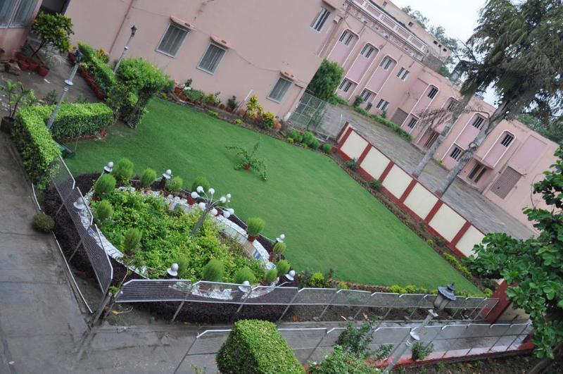 Pallavi International Hotel — hotel in Varanasi