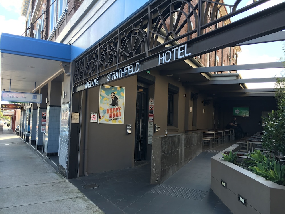 Strathfield Hotel — Strathfield