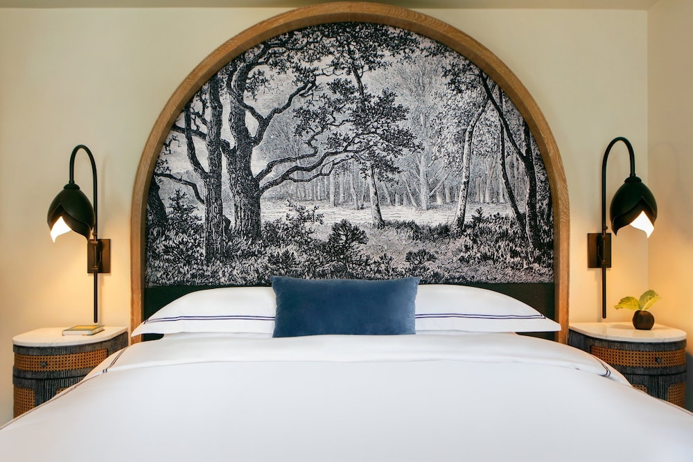 Kimpton Cottonwood an IHG Hotel - photo 2