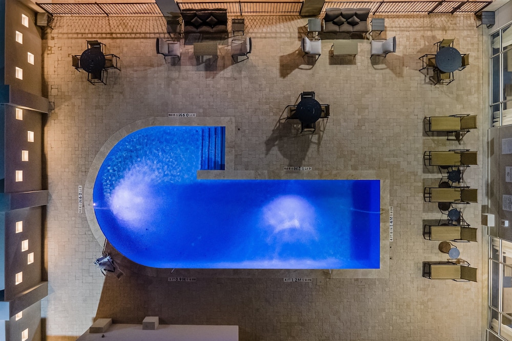 Holiday Inn Express & Suites Houston Memorial City Centre by IHG - photo 20