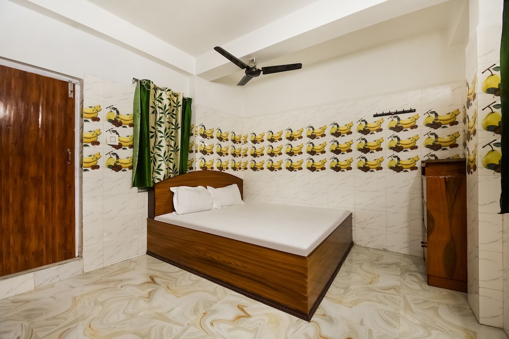 SPOT ON 49451 New Bishnupriya Hotel — hotel in Krishnanagar