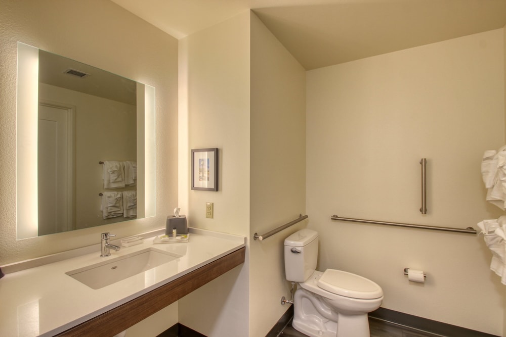 Holiday Inn Appleton by IHG - photo 18
