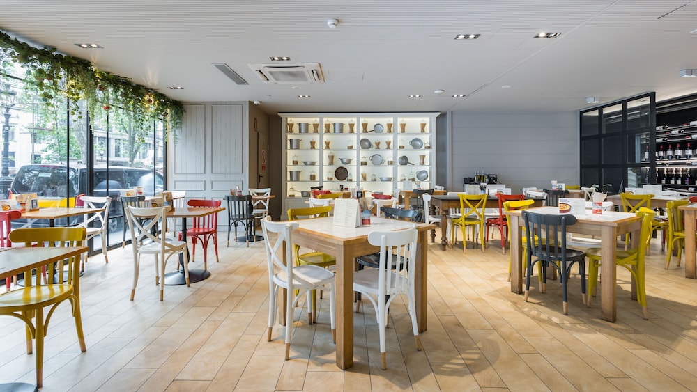 מזון ומשקאות