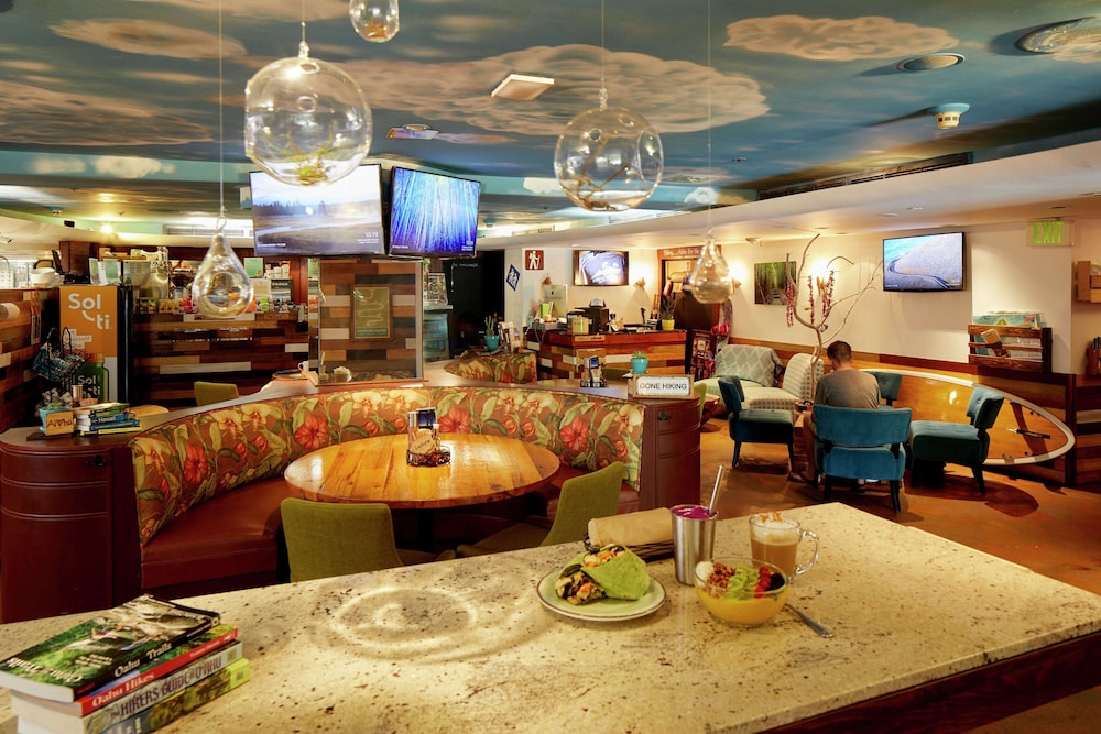 DoubleTree by Hilton Hotel Alana Waikiki Beach - photo 67