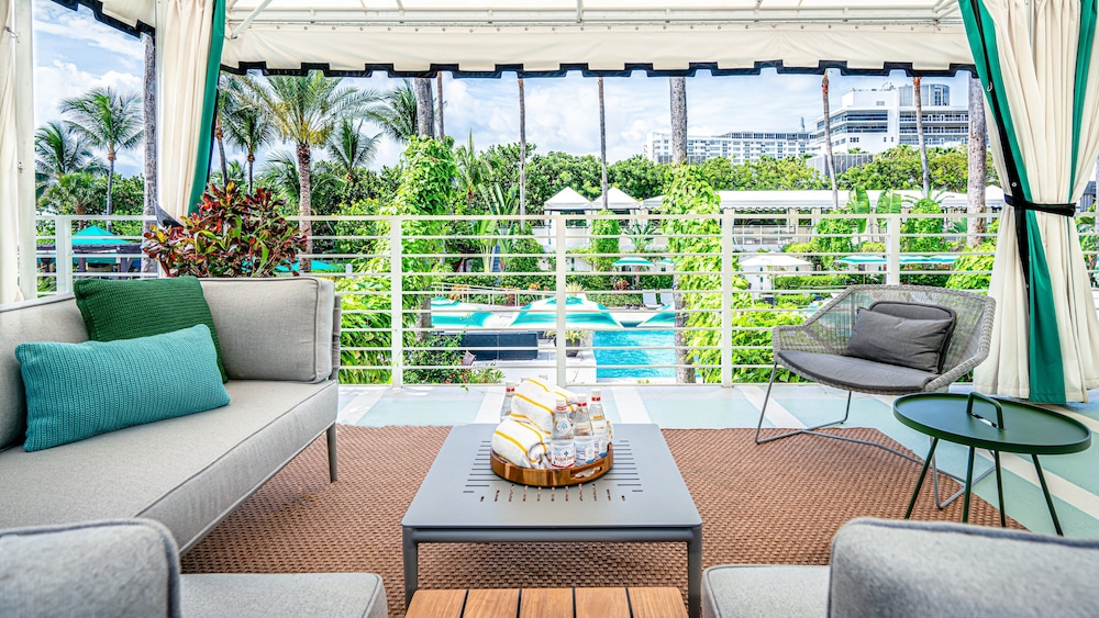 Kimpton Surfcomber Hotel by IHG - photo 31