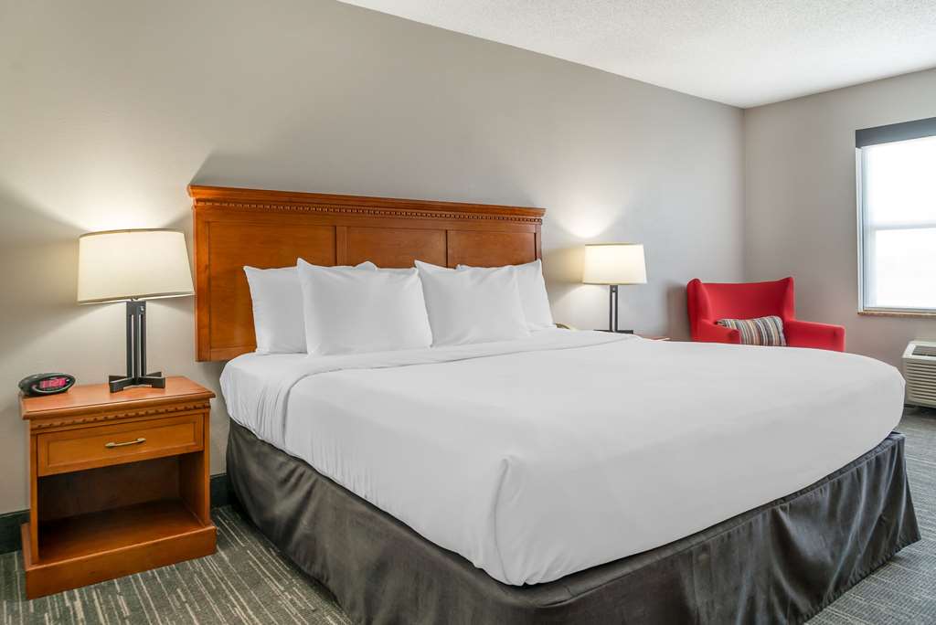 Country Inn & Suites by Radisson Rossford Toledo South - photo 21