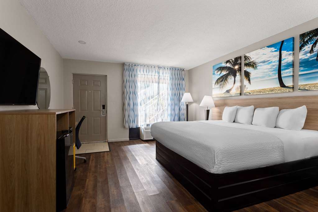 Days Inn by Wyndham St. Petersburg Central - photo 16