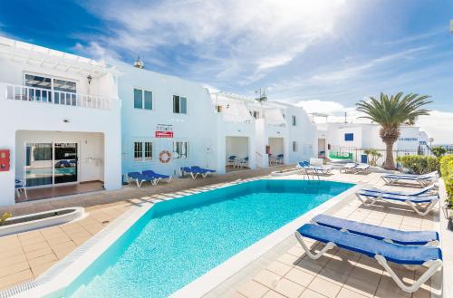 Cactus — 4-Star Luxury Hotel in Puerto Del Carmen, Spain