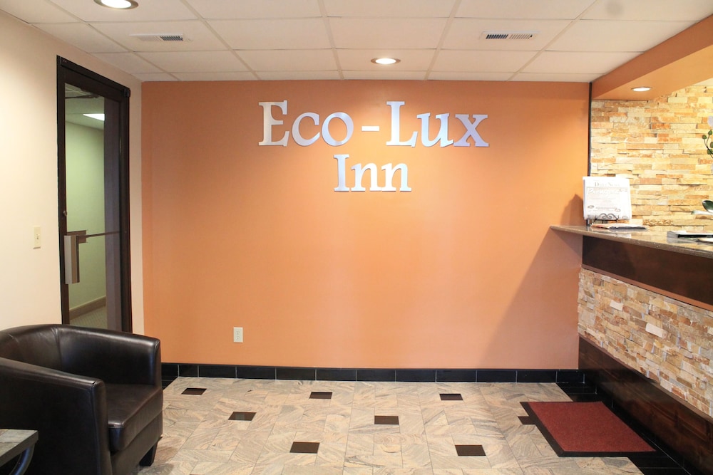 Eco Lux Inn - photo 3