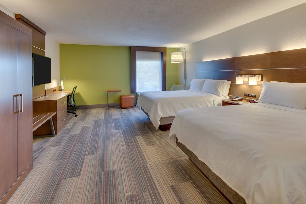 Holiday Inn Express & Suites Atlanta N Perimeter Mall Area by IHG - photo 7
