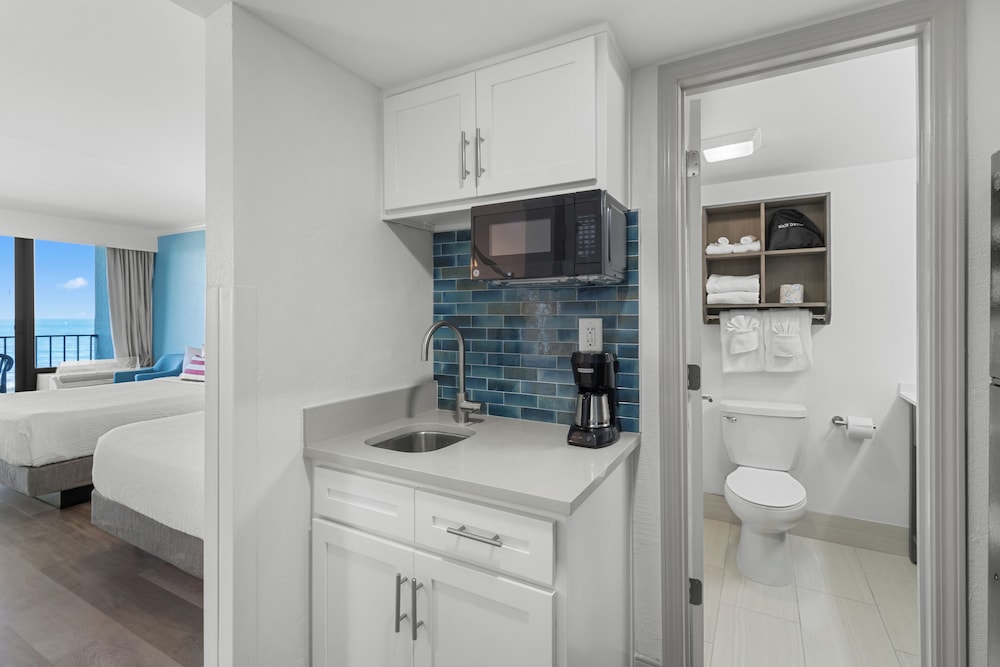 Compass Cove Resort - photo 185