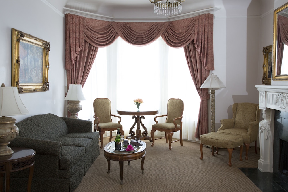 Hotel Majestic - photo 16