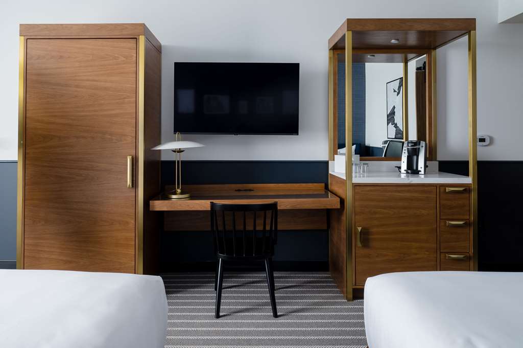 Cambria Hotel Boston Somerville - photo 33