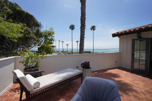 El Caminante Bar & Bungalows - photo 42