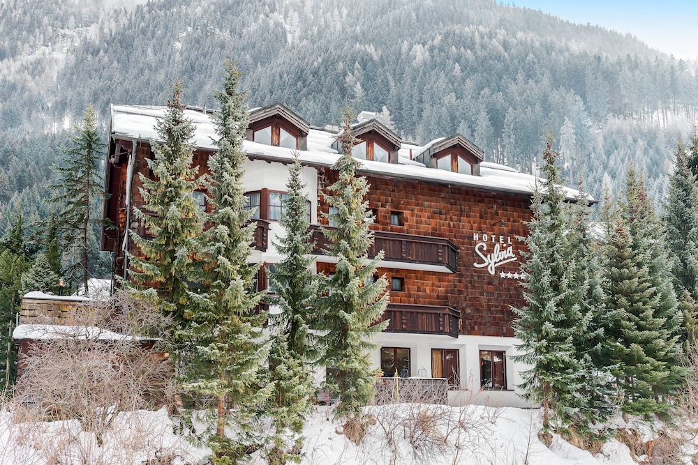 Sylvia — 4-Star Luxury Hotel in Ischgl, Austria