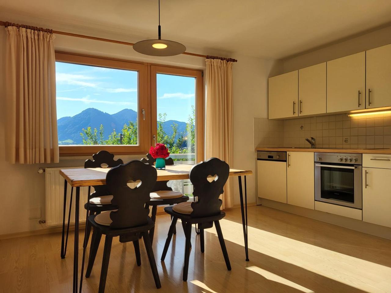 Wohnung Weitsicht Ruhpolding 3 Schlafzimmer Bergpanorama Alleinlage — 4-Star Luxury Hotel in Ruhpolding, Germany