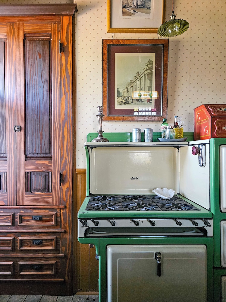 The JD Hyde Historic Inn - photo 73