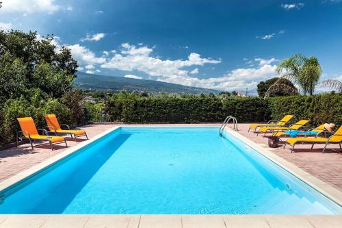 Casale Acqua E Fuoco in Acireale, Italy