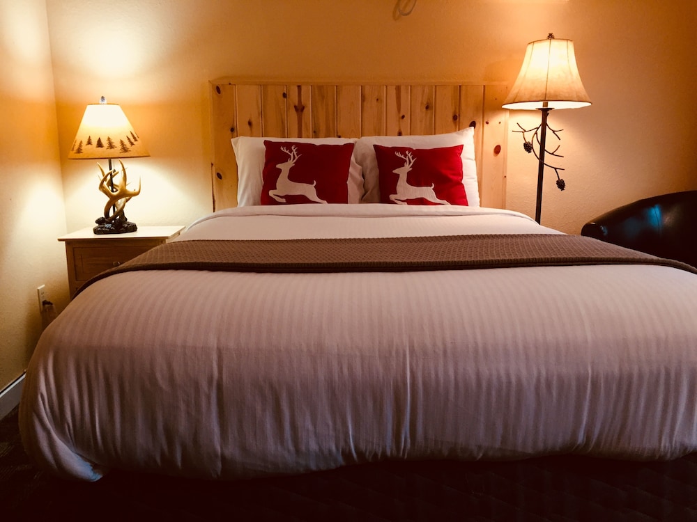 Black Elk Resort Cottages and RV Park - photo 5