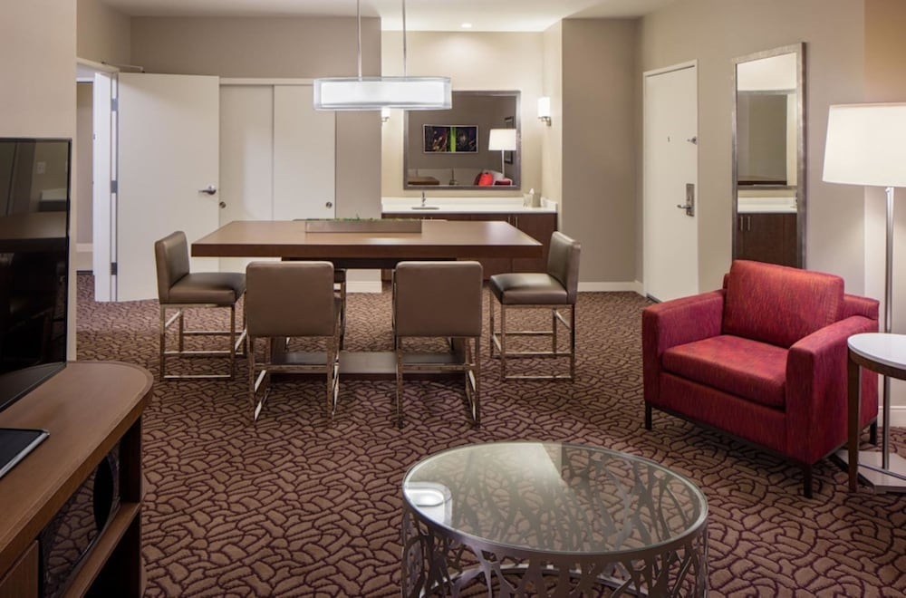 Hilton Garden Inn Downtown Dallas - photo 34