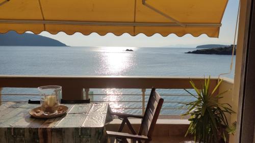 SeastheDayApartment — 4-Star Luxury Hotel in Nea Peramos, Greece