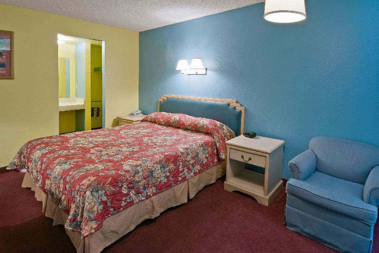 Snow Peak Inn - photo 10