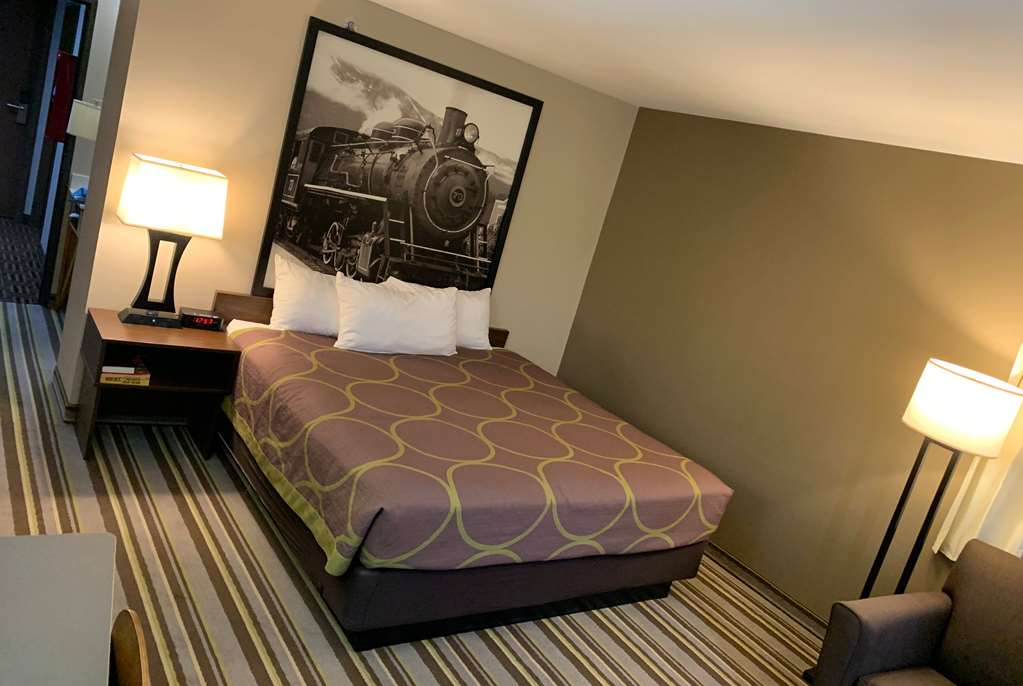 Super 8 by Wyndham Durango - photo 19