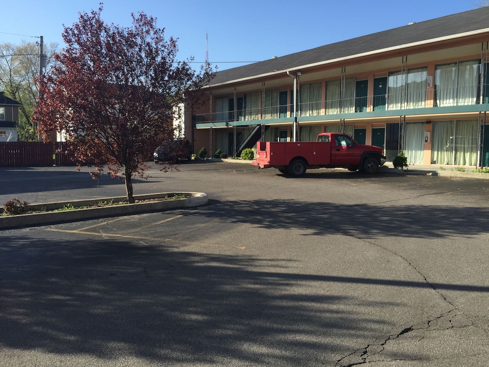 Ashland Inn - photo 36