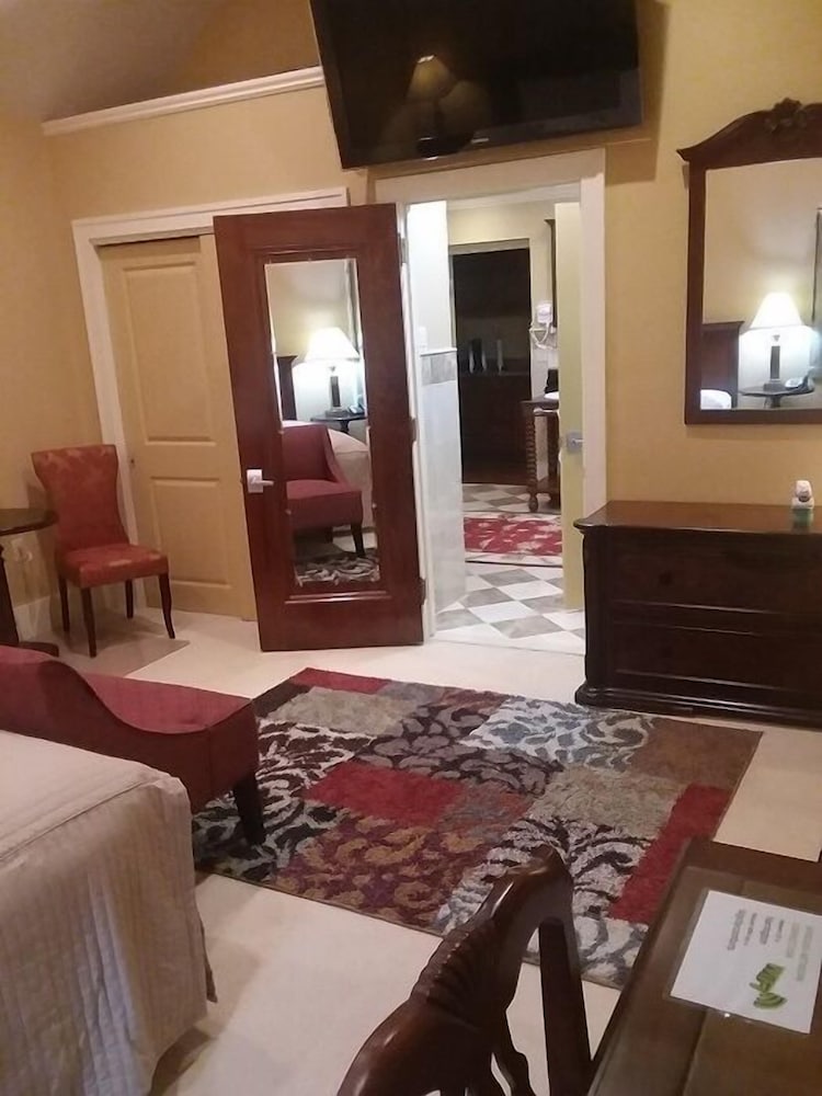 Hotel Dushore - photo 3